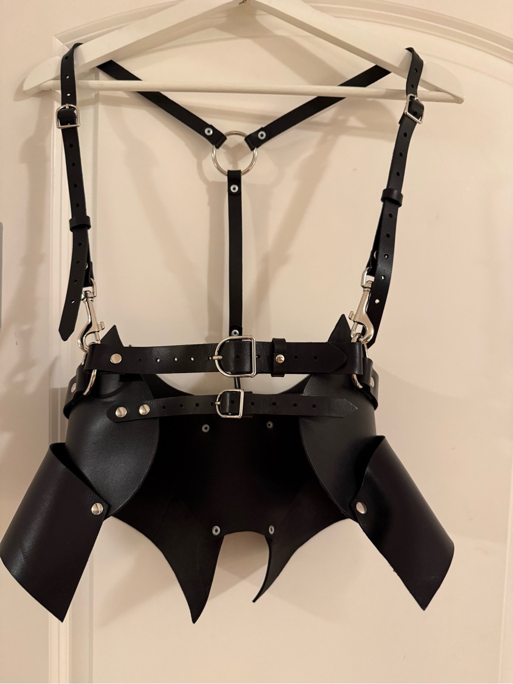BleakandSleek Leather Corset Belt Harness 24โ26โ Waist